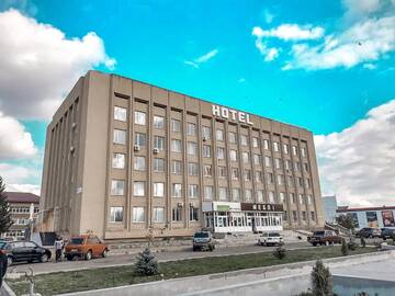 Фотографии Отель Отель Мередиан г. Zolotonosha (Украина) №1 Фото Отель Отель Мередиан г. Zolotonosha 1