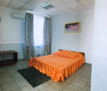 Фото номера Номер-студио Делюкс Отель Отель Мередиан г. Zolotonosha 6